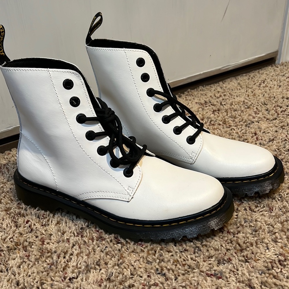 white doc martens size 9